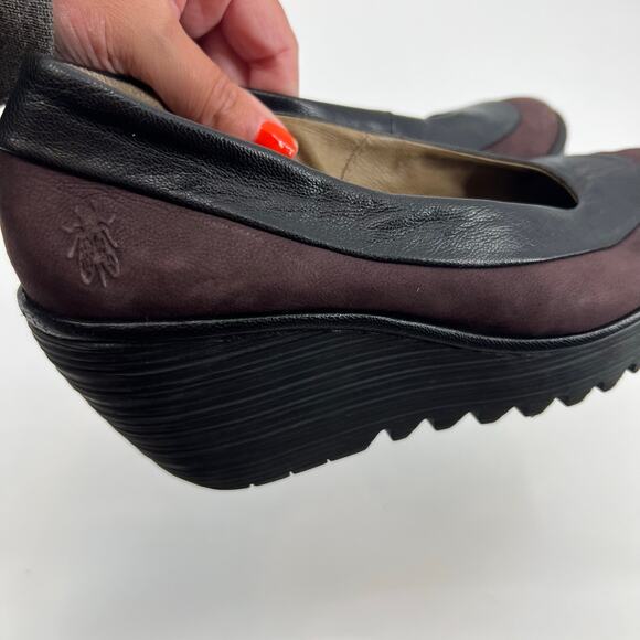 FLY London Yoko Two Tone Leather Wedge Slip On Shoes Women's 39 / US 8-8.5 - Picture 4 of 8